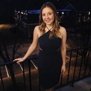 Meet your Posher, Emma